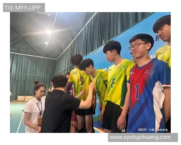 足球球星亮相大型公益活动现场 展现体育精神与社会责任感